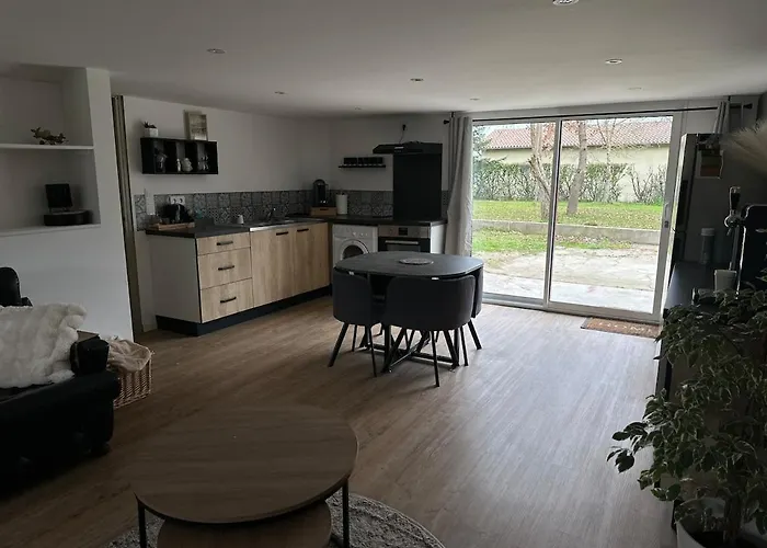 Ferienhaus Familial Gers 12 Pers Fleurance