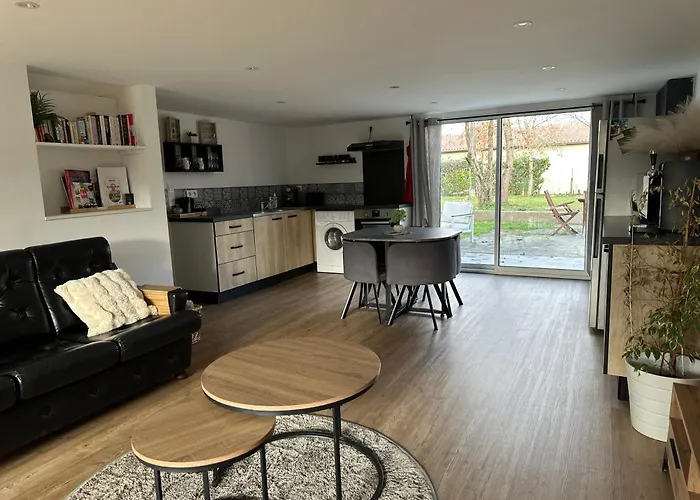 Familial Gers 12 Pers *